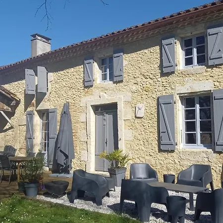 La Metairie Du Clos Saint Louis, 4 Pour 8 Personnes * Montréal